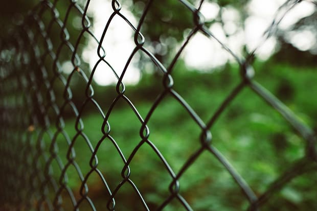 Photo by Markus Spiske grey metal chain link fence